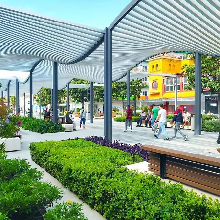סטודיו בגודל 25 מר עם 1 חדרי רחצה פרטיים במרכז העיר טורמולינוס